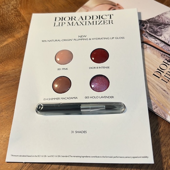 Dior • Addict • Lip Maximizer • Lip Gloss - Picture 2 of 5